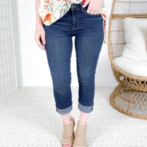 Judy Blue Capris/Crop Jeans